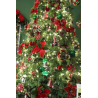 LED-Weihnachtslichter in Form eines Wasserfalls mit 34 Kabels, geeignet für den Weihnachtsbaum. Die Farbe ist warmweiß. 720 LED-Lichter mit G.S. Adapter 6V 6W, IP44.
Abmessungen: Länge der Lichter 200cm, Anschluss 500cm, Abstand zwischen den Lichtern 5cm
