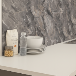 Rückwand für Arbeitsplatte...