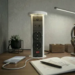 Ausziehbare Steckdose LEGIA SCHUKO 2x230V + USB A-C + Licht / Weiß matt