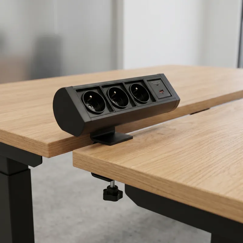Elektrische Steckdose OFFICE 3x230V + 1xUSB C+A FRANZÖSISCH / Schwarz matt