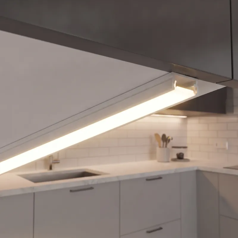 Aluminiumleiste ZARIA für LED-Beleuchtung mit milchiger Abdeckung / Weiß matt