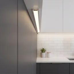 Aluminiumleiste ZARIA für LED-Beleuchtung mit milchiger Abdeckung / Aluminium