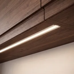 ZARIA Aluminium-Abdeckleiste für LED-Beleuchtung mit milchiger Abdeckung / Weiß matt