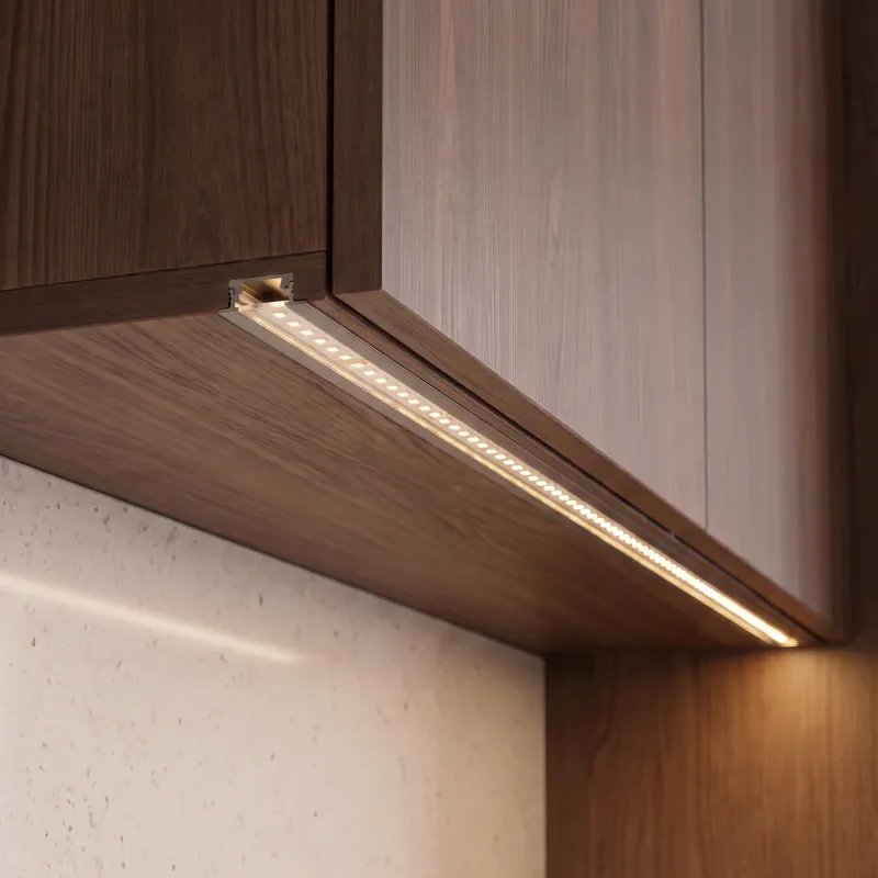 Aluminium-Abdeckleiste ZARIA für LED-Beleuchtung mit transparenter Abdeckung / Aluminium