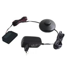LED Trafo (Netzadapter) 12V MINI / mit Ausgangssteckern und Fußschalter