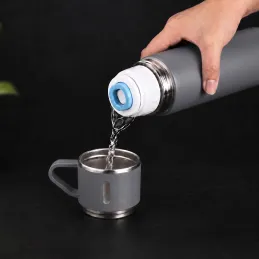 Edelstahl-Thermosflasche mit Becher THERMIO 500ml / Grau