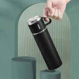 Design-Thermosflasche mit 3 Bechern 400 ml / Schwarz matt